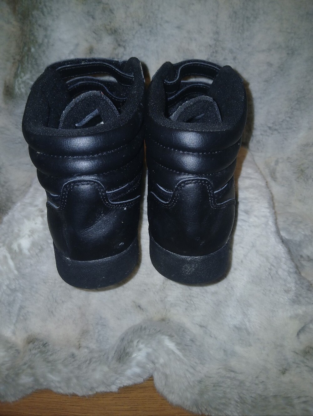 Reebok Black Women's High-Top Sneakers - Picture 3 of 4